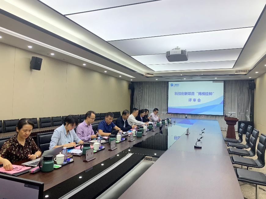 关于为您解答爱游戏体育
(今日最新解答)的相关图片